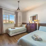 Algarsun - Idealy Situated With Modern Comfort * 阿尔布费拉
