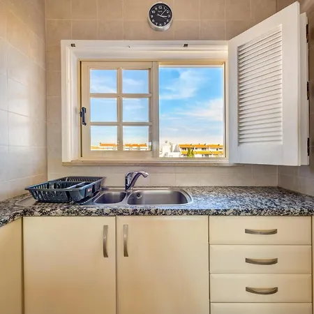 Apartment Algarsun - Idealy Situated With Modern Comfort *