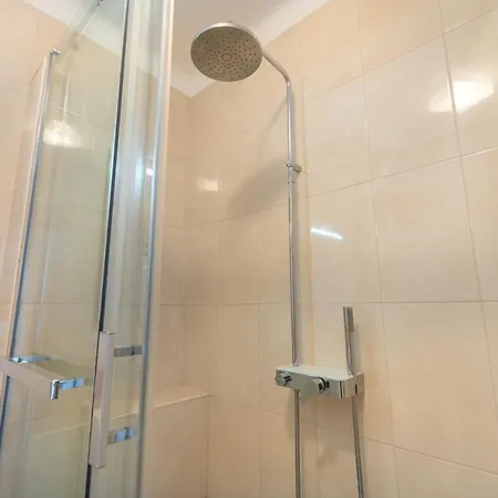 Algarsun - Idealy Situated With Modern Comfort 公寓